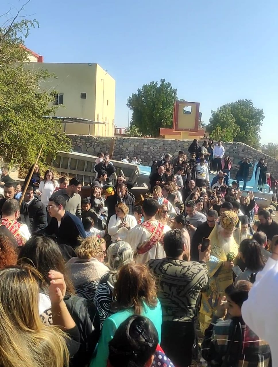 طائفة الروم الأرثوذكس بطور سيناء تحتفل بعيد الغطاس