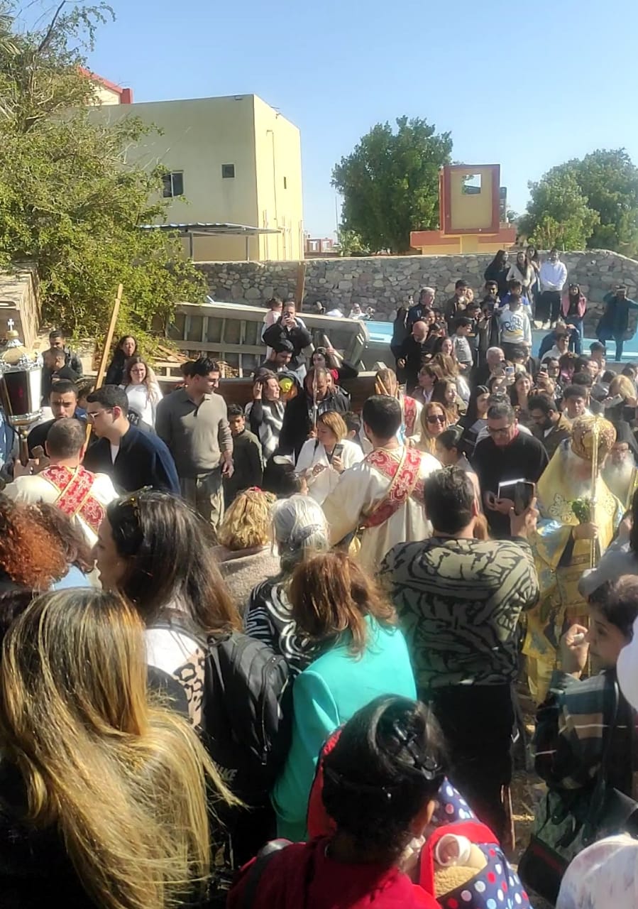 طائفة الروم الأرثوذكس بطور سيناء تحتفل بعيد الغطاس