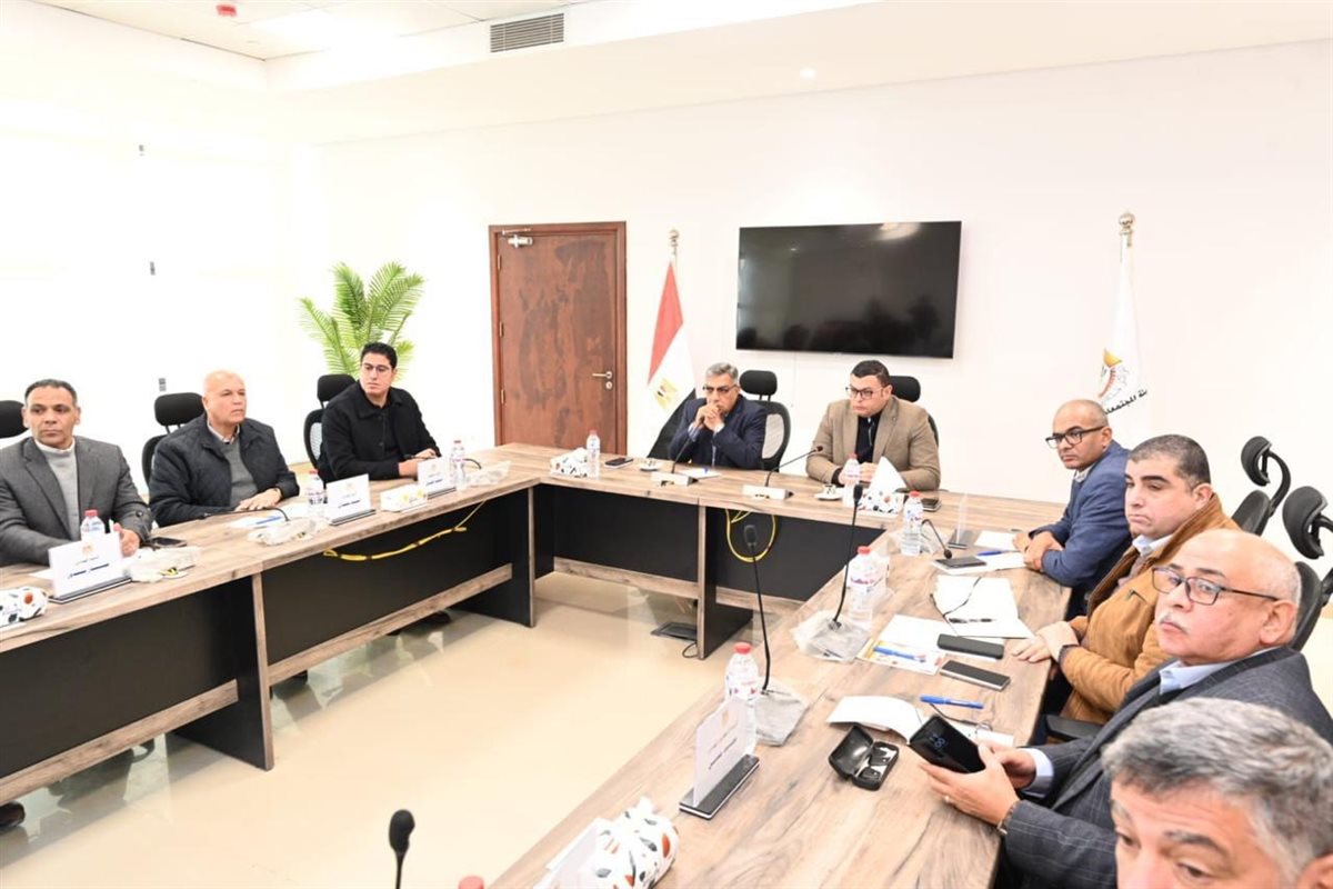 اجتماع وزير الإسكان ومحافظ الدقهلية&nbsp;