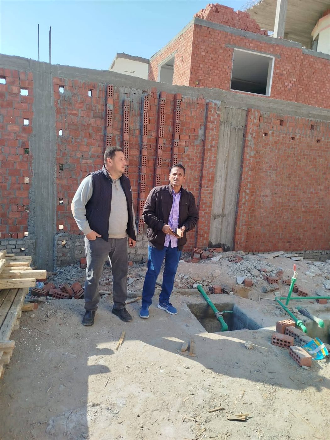 إزالة تعديات على أراضى الدولة بالغردقة 