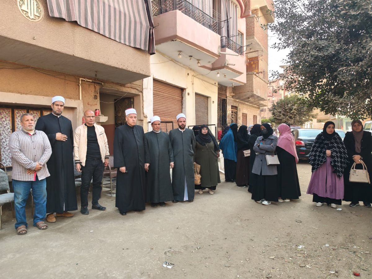 <strong>منطقة القليوبية الأزهرية تقدّم واجب العزاء في ضحايا حادث تسرب الغاز ببنها</strong>