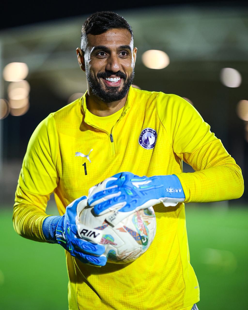 <strong>بيراميدز يبدأ تدريباته في المغرب </strong>