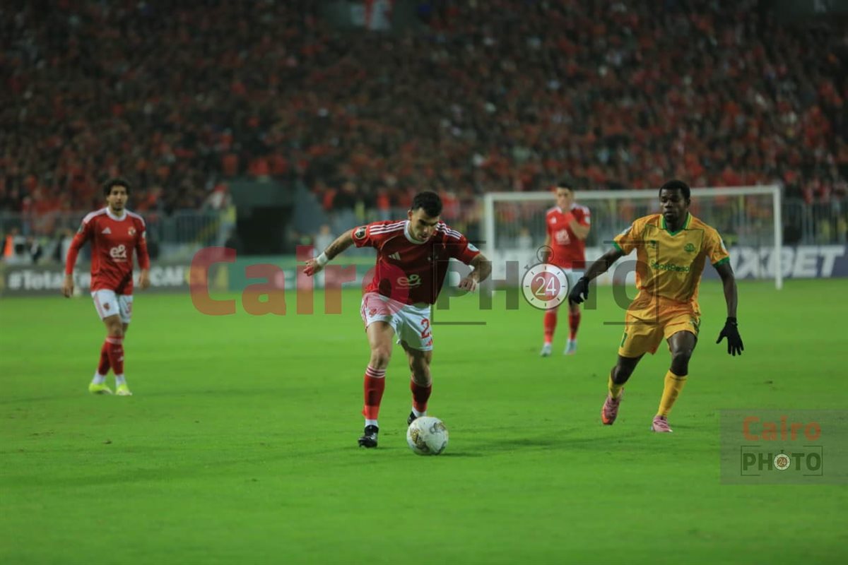 كيفية مشاهدة مباراة الأهلي ويانج افريكانز بث مباشر؟