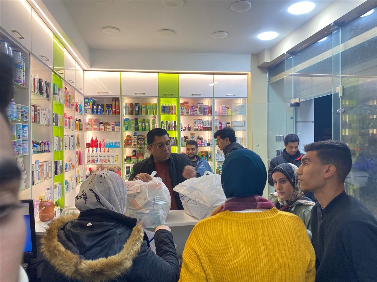 تموين الفيوم يضبط أدوية مهربة ومغشوشة ويغلق صيدليتين بأبشواي وسنورس