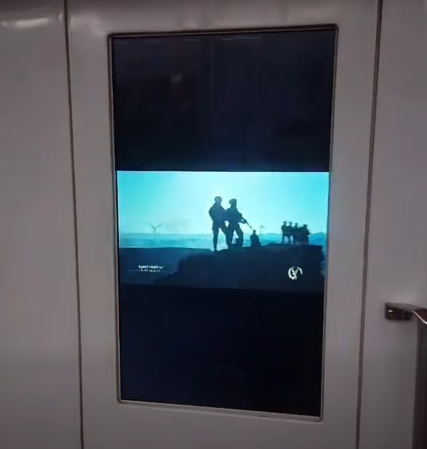 تشغيل فيديوهات توعوية داخل عربات مترو الأنفاق احتفالًا بعيد الشرطة الـ74