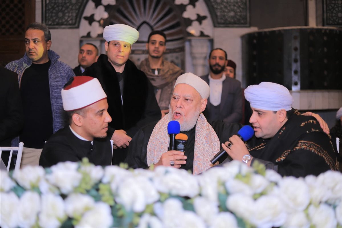 الشيخ ياسين التهاني يحتفل بعقد قران حفيدته