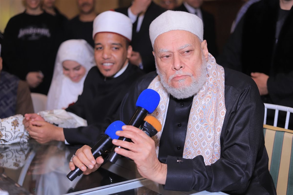 الشيخ ياسين التهاني يحتفل بعقد قران حفيدته