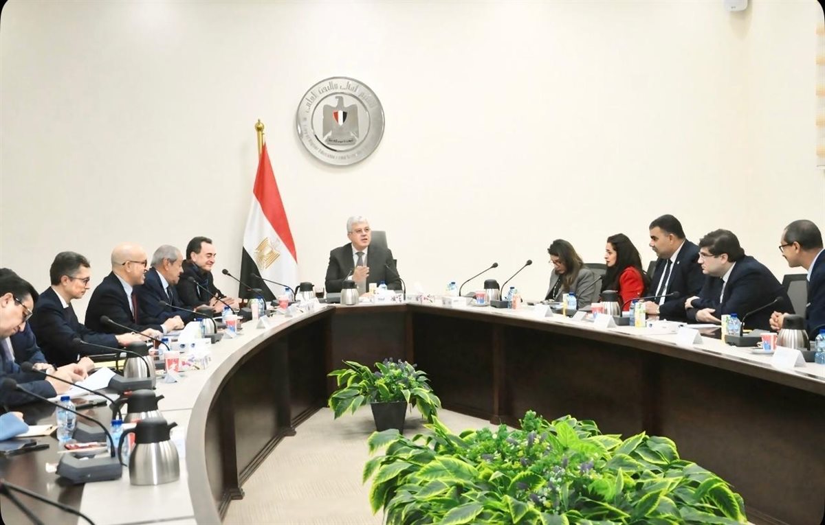 وزير التعليم العالي والسفير الفرنسي