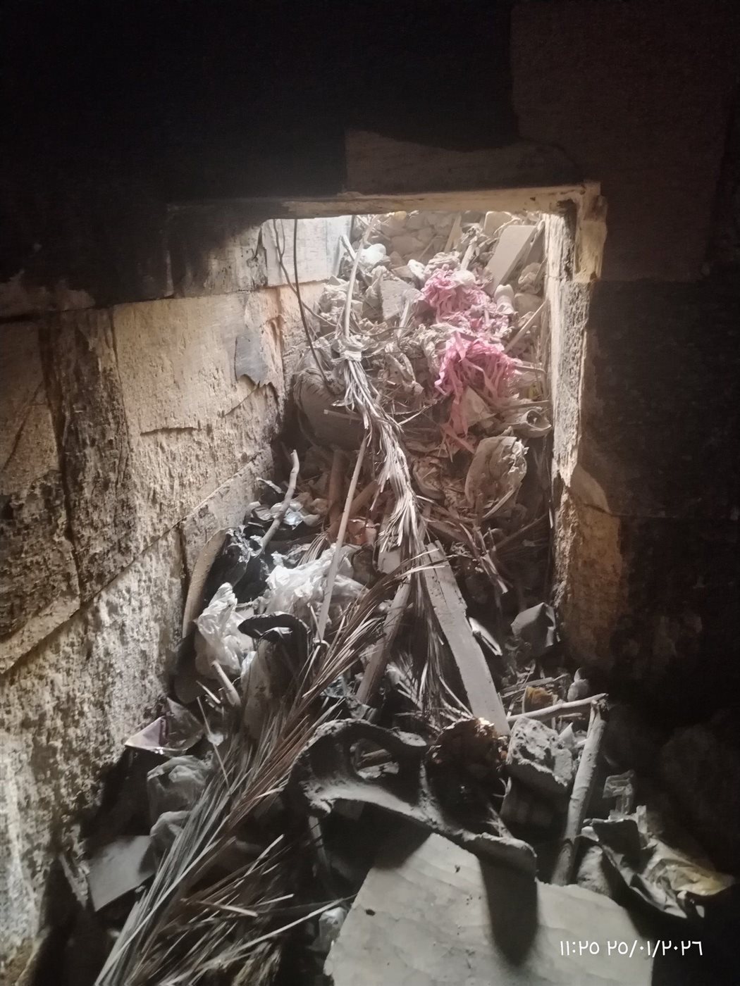 مفاجآت جديدة في سور مجرى العيون