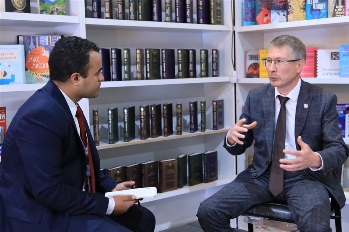 مساعد رئيس تتارستان ومحمد جمال صحفي القاهرة 24