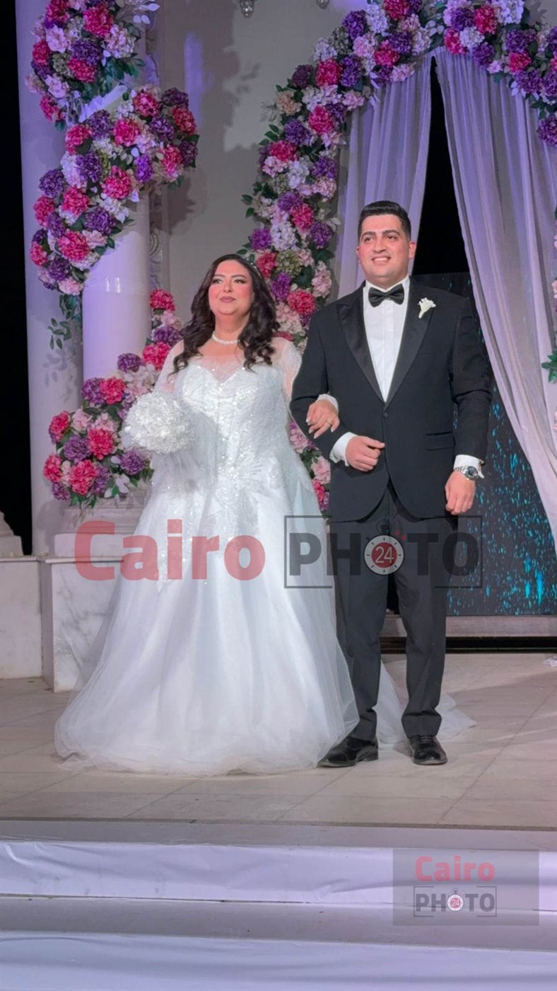 &nbsp;الصورة الأولى من حفل زفاف الفنانة دعاء رجب