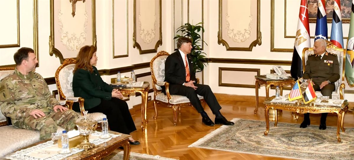 جانب من لقاء وزير الدفاع والإنتاج الحربي ونائب وزير الخارجية الأمريكي