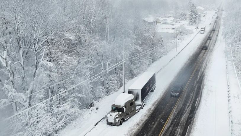 صور العاصفة الثلجية بأمريكا