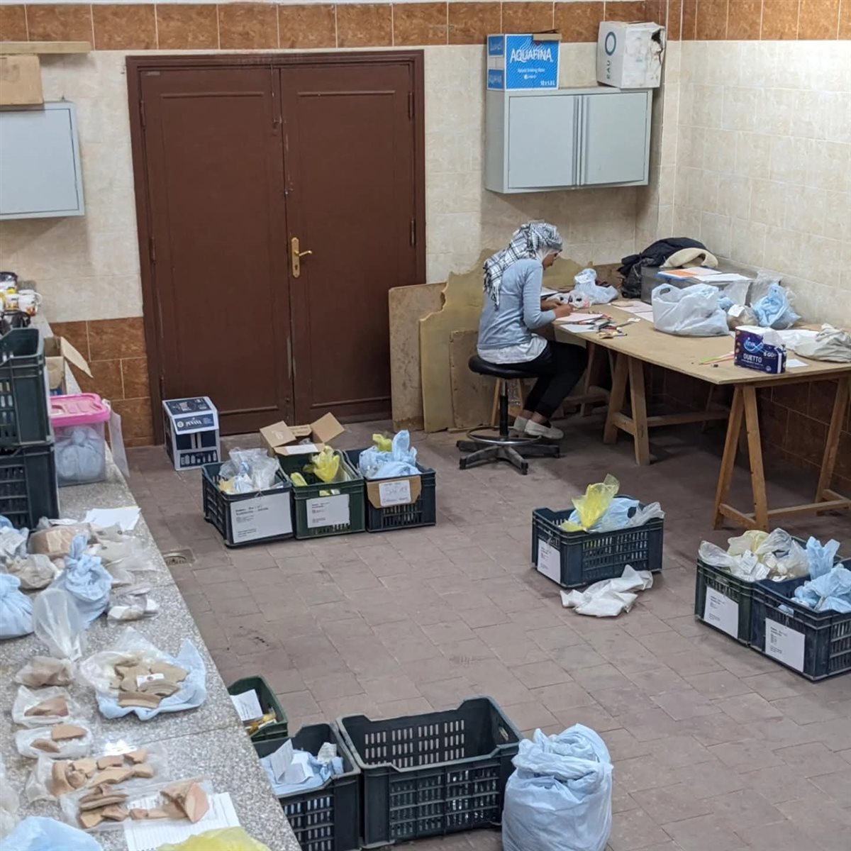 موسم الدراسة الأثرية بوادي الهودي شرق أسوان