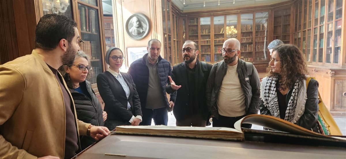 أدباء العرب في رحاب مكتبة المتحف المصري بالتحرير