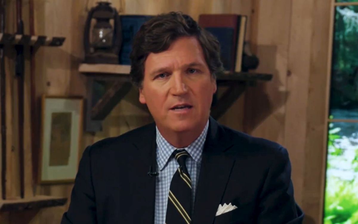 &nbsp;الإعلامي الأمريكي تاكر كارلسون يكشفت علاقة المسلمين بعدم قدرة ألمانيا على بناء جيش