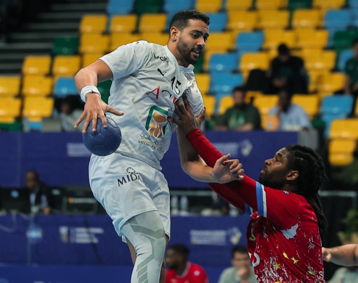 <strong>منتخب مصر يفوز على كاب فيردي ويتأهل إلى نهائي بطولة كأس أمم إفريقيا لكرة اليد</strong>