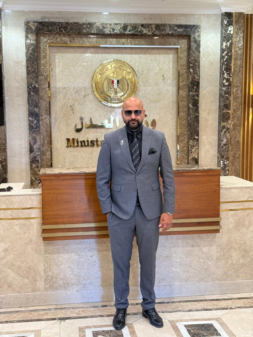 المحامي محمد النمر دفاع الشاب حسين أحد المصورين المتهمين&nbsp;