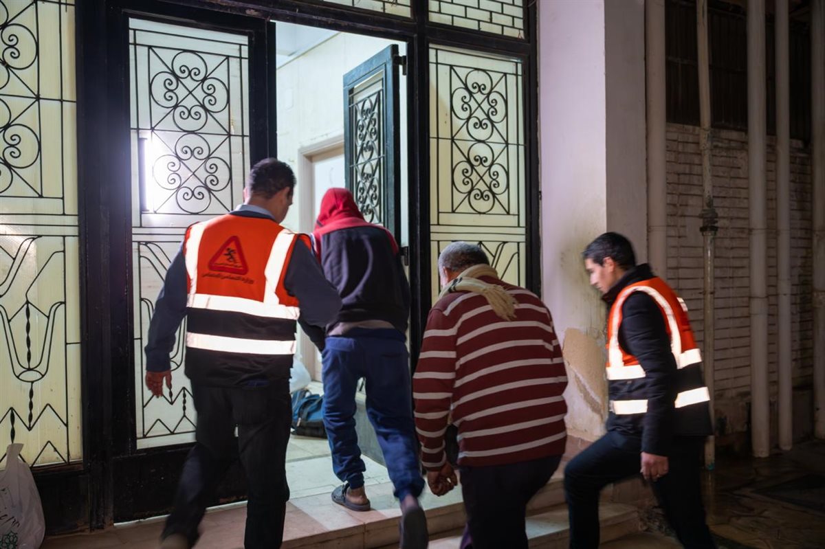 &nbsp;التضامن تكثف الحملات الليلية لإنقاذ مواطنين بلا مأوى.. ونقل ثلاث حالات بمنطقة مصر الجديدة لمجمع رعاية