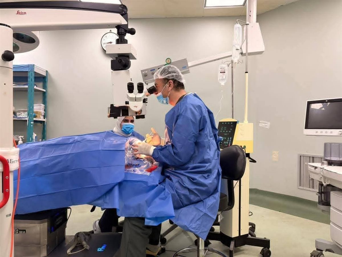 15 عملية مياه بيضاء وزراعة عدسات بمستشفى الغردقة العام 