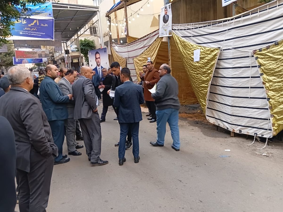 <strong>التصويت في المرحلة الثانية من انتخابات النقابات الفرعية للمحامين</strong>