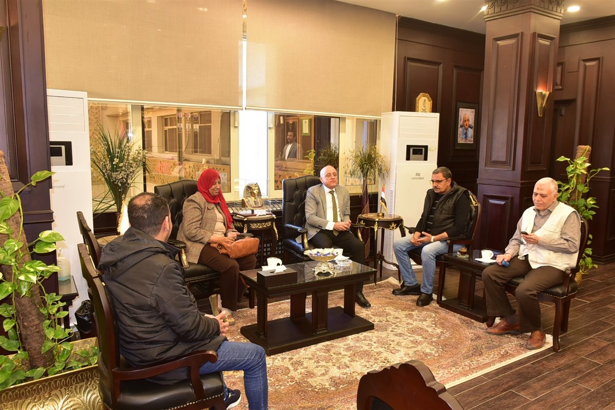 اجتماع محافظ الأقصر