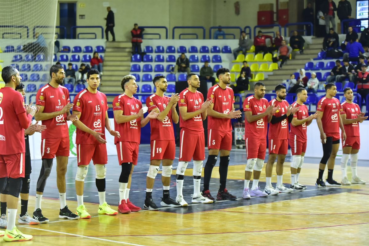 <strong>الأهلي&nbsp;يفوز على الزمالك في ختام دوري المرتبط للكرة الطائرة</strong>