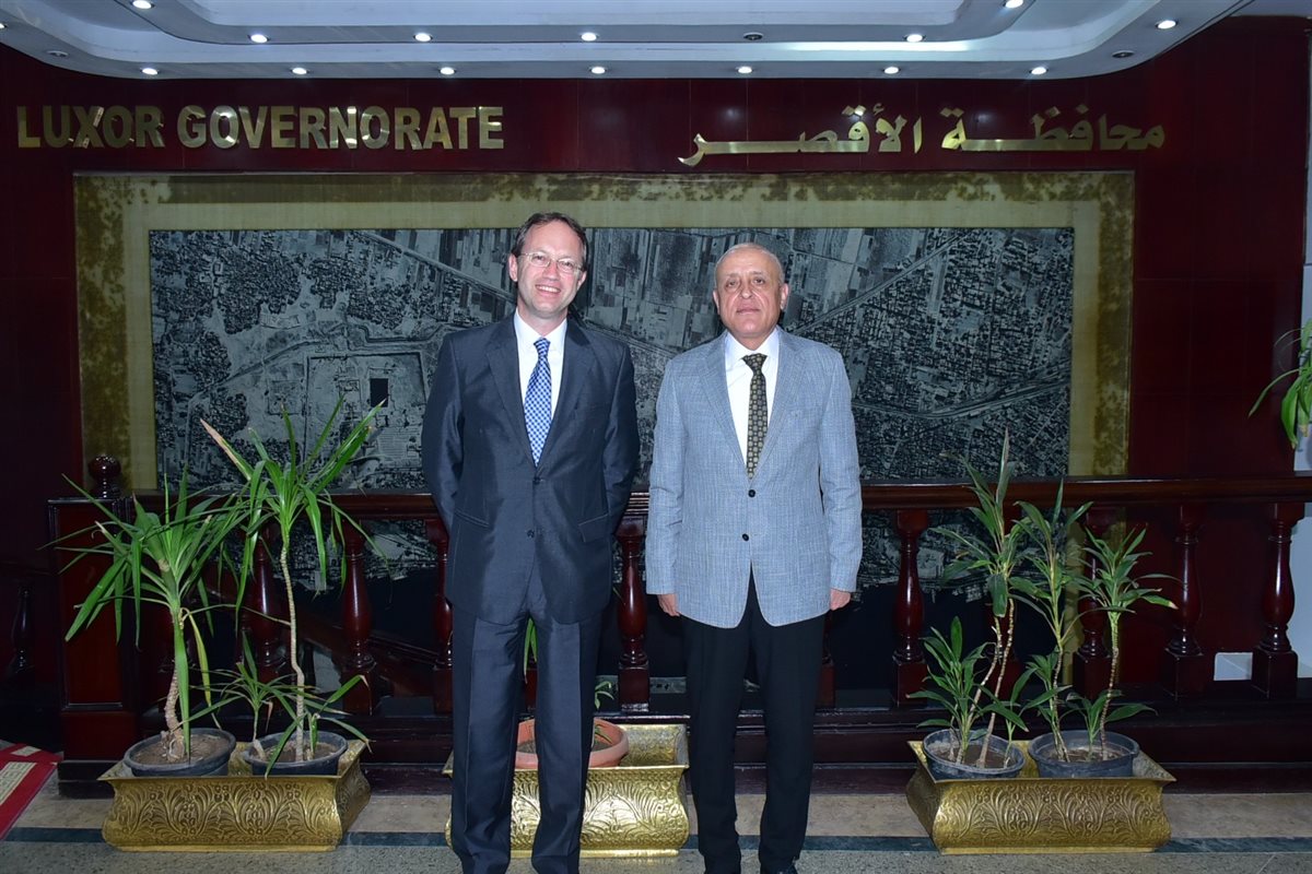 محافظ الأقصر والسفير الإسباني