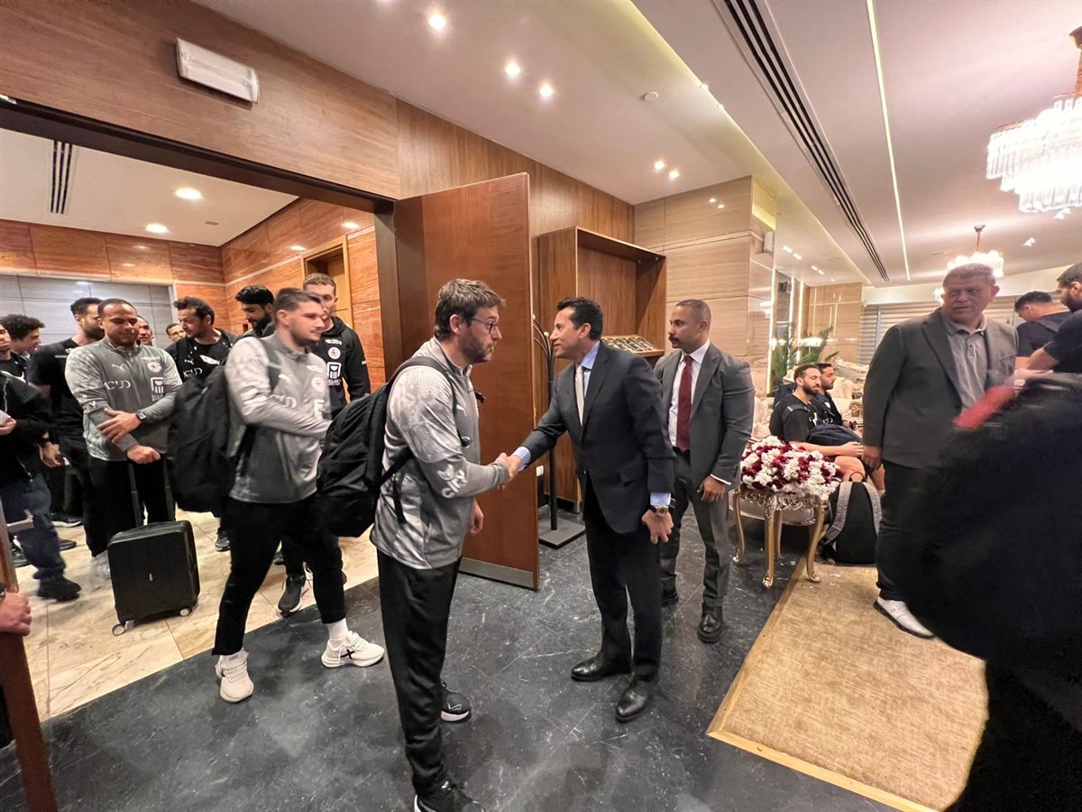 <strong>وزير الرياضة يستقبل بعثة منتخب اليد بعد التتويج بأمم إفريقيا</strong>