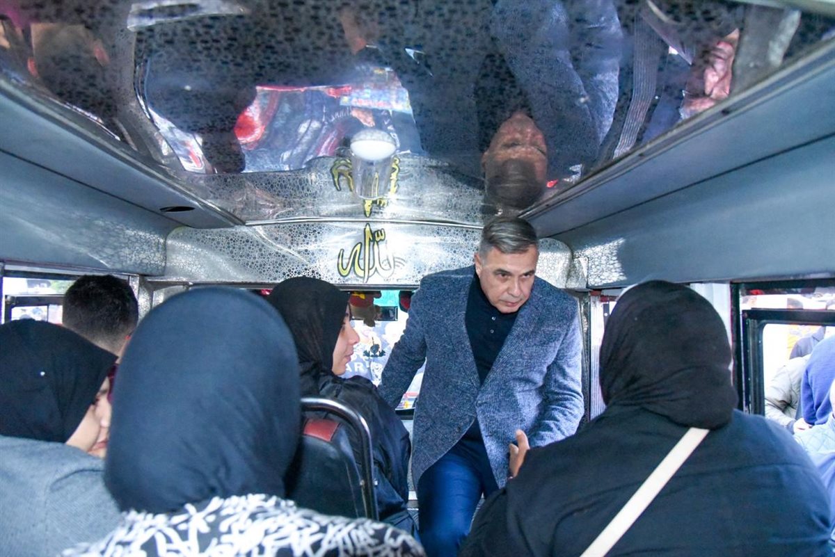 محافظ الإسكندرية يطمئن على الإلتزام بالتسعيرة