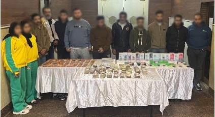 ضبط القائمين على أحد التطبيقات الذكية بالقاهرة لاتهامهم بالنصب على المواطنين