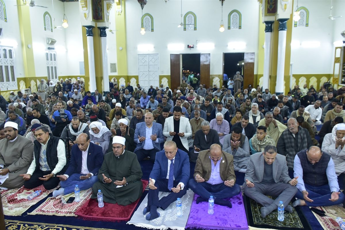 الاحتفال بليلة النصف من شعبان بحضور المحافظ&nbsp;