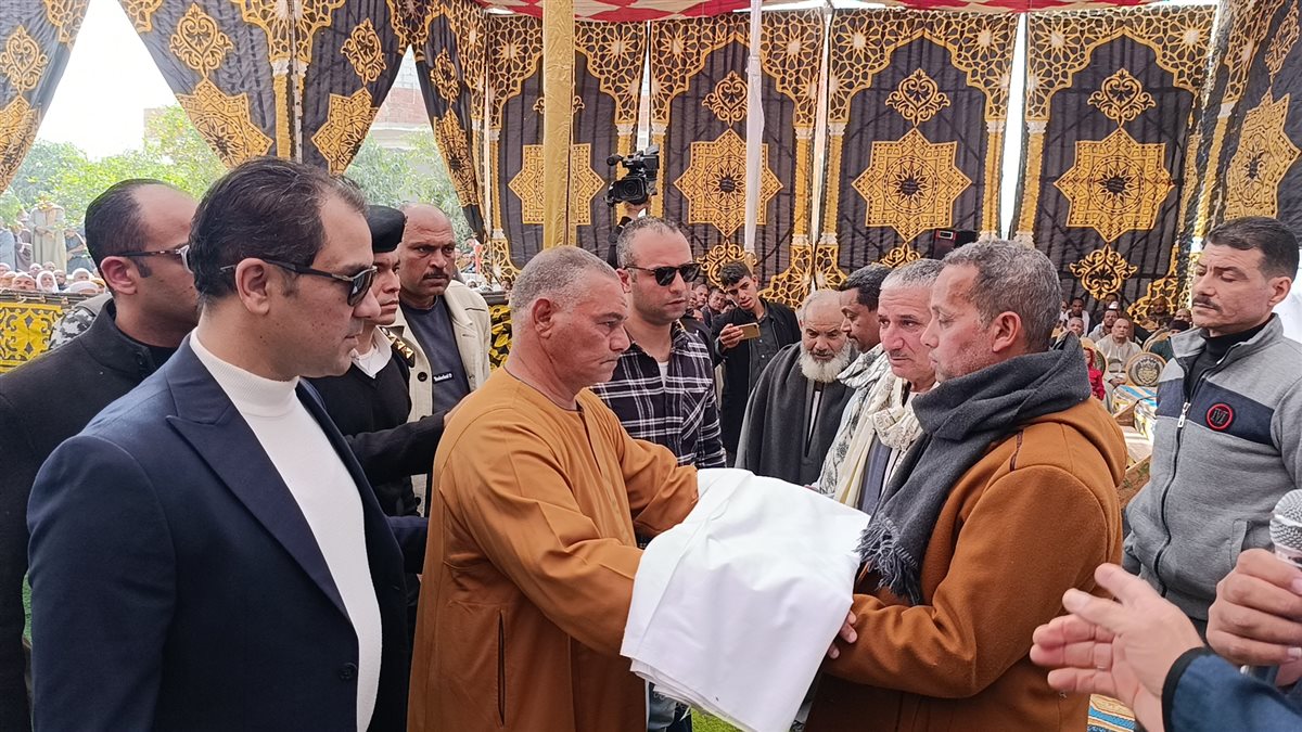 إنهاء خصومة ثأرية بين عائلتي أبو سعيد وأبو الباشا بقرية ههيا في المنيا