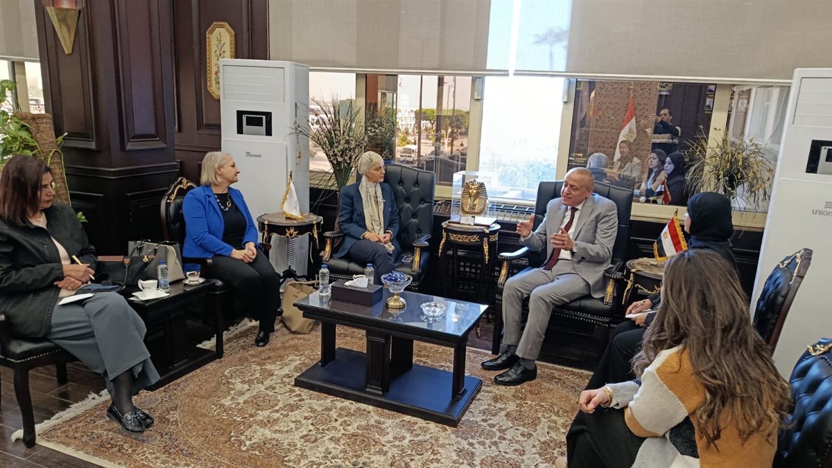 محافظ الأقصر يستقبل ممثلي الاتحاد الأوربي&nbsp;