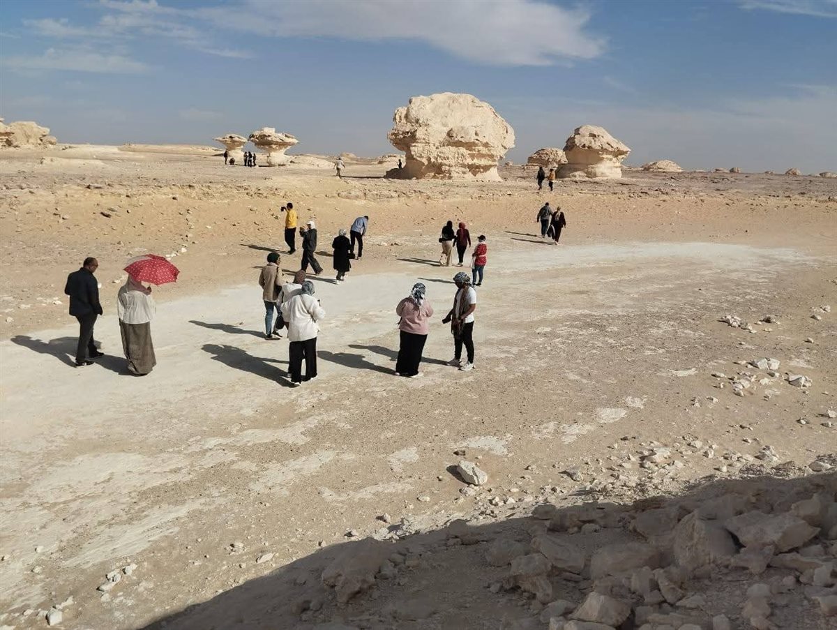 زيارة افواج اعرف بلدك للوادى الجديد