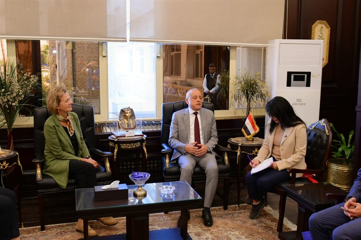 سفيرة الاتحاد الاوروبي تلتقي ومحافظ الأقصر&nbsp;