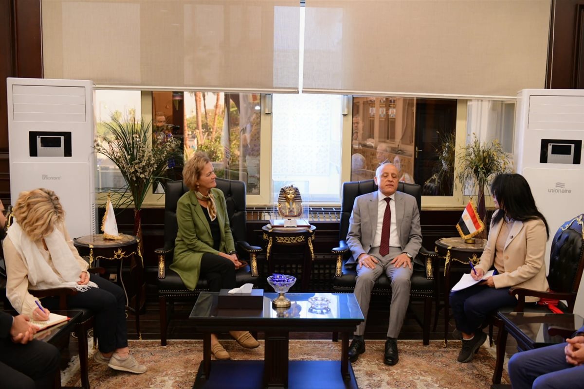 سفيرة الاتحاد الاوروبي تلتقي ومحافظ الأقصر&nbsp;