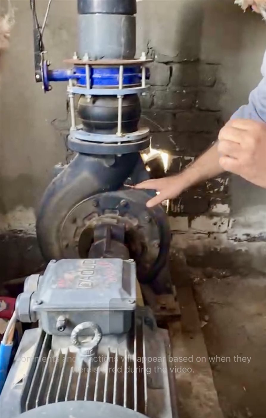 سفيرة الاتحاد الأوروبي تشير بعلامة الإعجاب للمنتج المصري