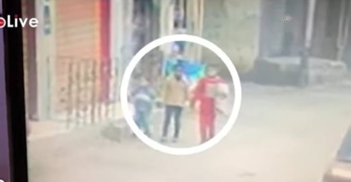 الثلاثة صغار المجني عليهم