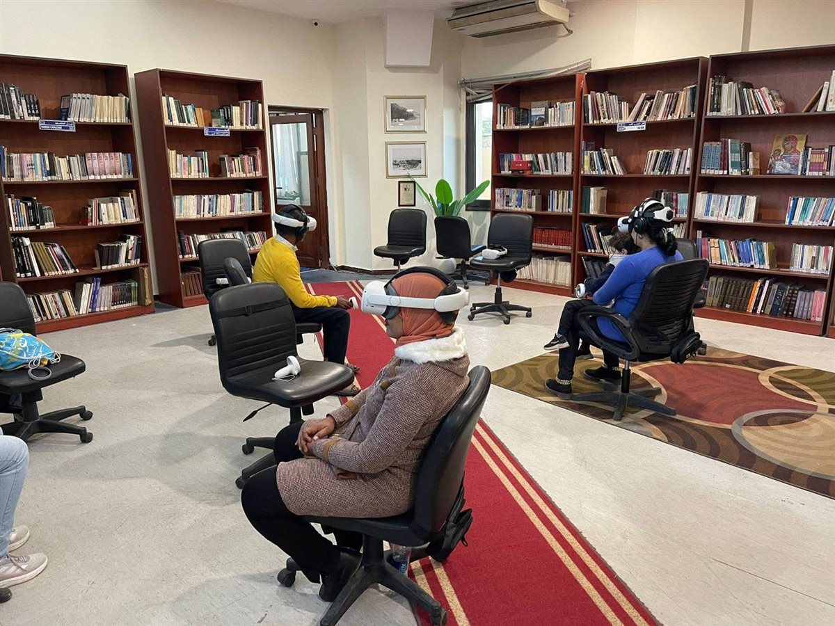 تقنية الواقع الافتراضي (VR) بمكتبة مصر العامة&nbsp;