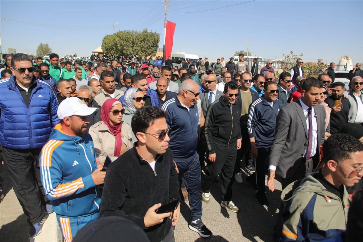 حانب من مسيرة الشباب والرياضة بالوادى الجديد