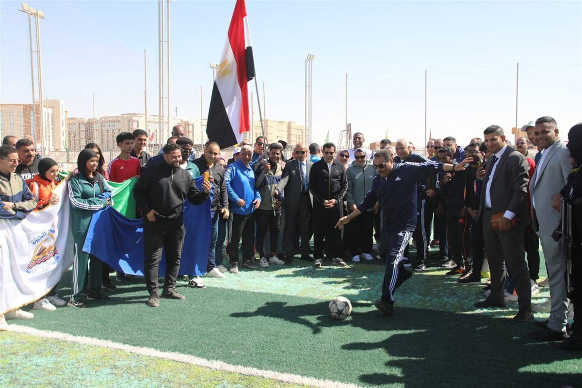 جانب من زيارة وزير الشباب للوادى الجديد