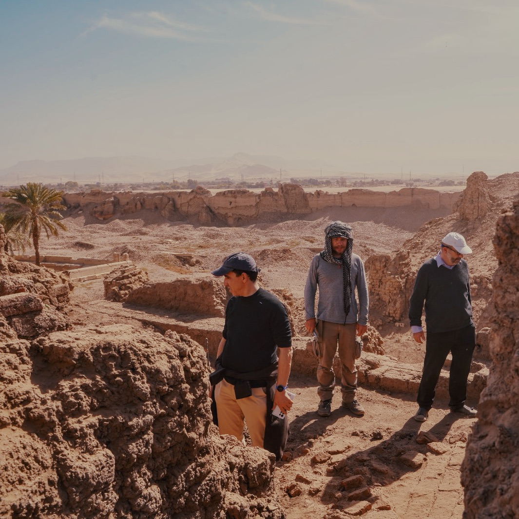 وفد المعهد الفرنسي للآثار الشرقية يزور بعثة دندرة الأثرية