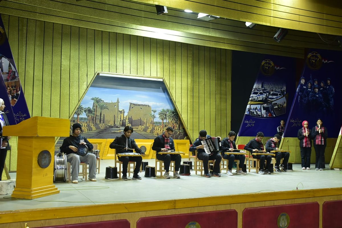 محافظ الأقصر ومبادرة ترسيخ ثقافة التطوع لدى النشء