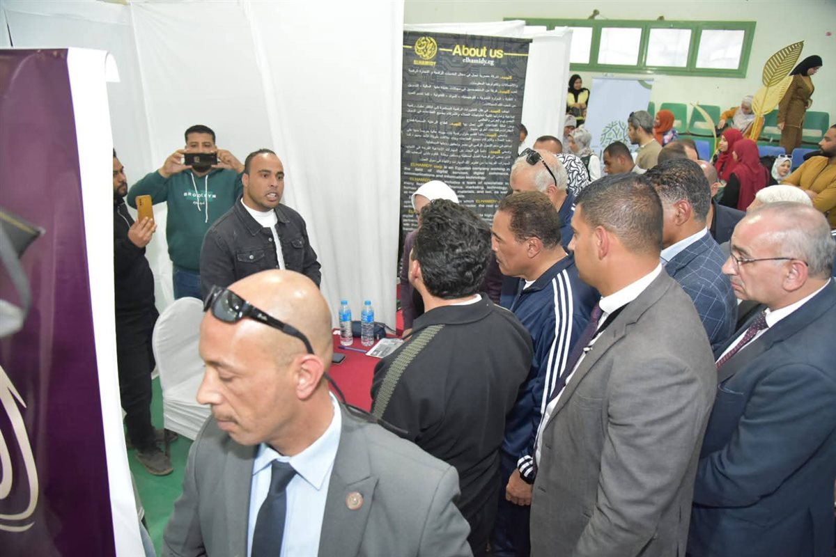 جانب من زيارة وزير الشباب والرياضة