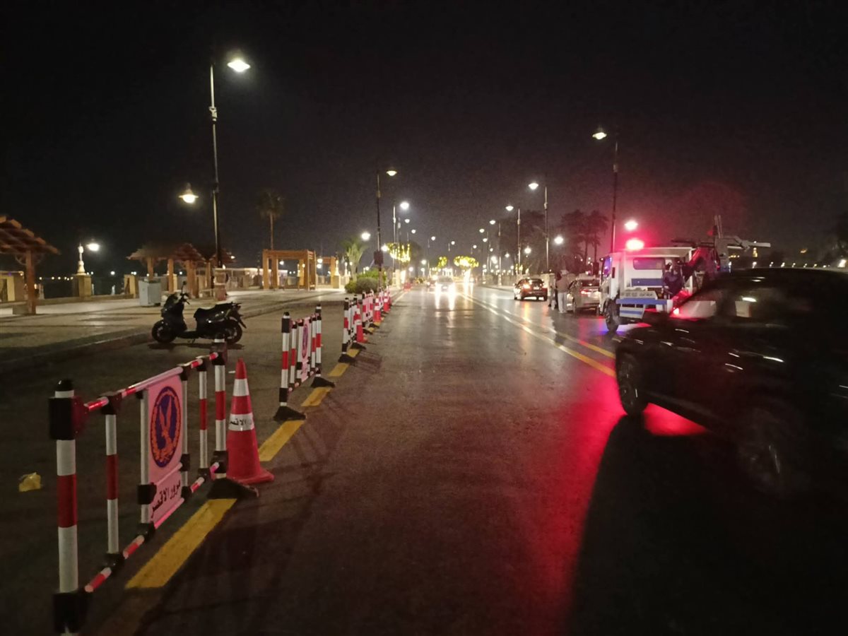 شوارع الأقصر تتزين لاستقبال ابنه ترامب