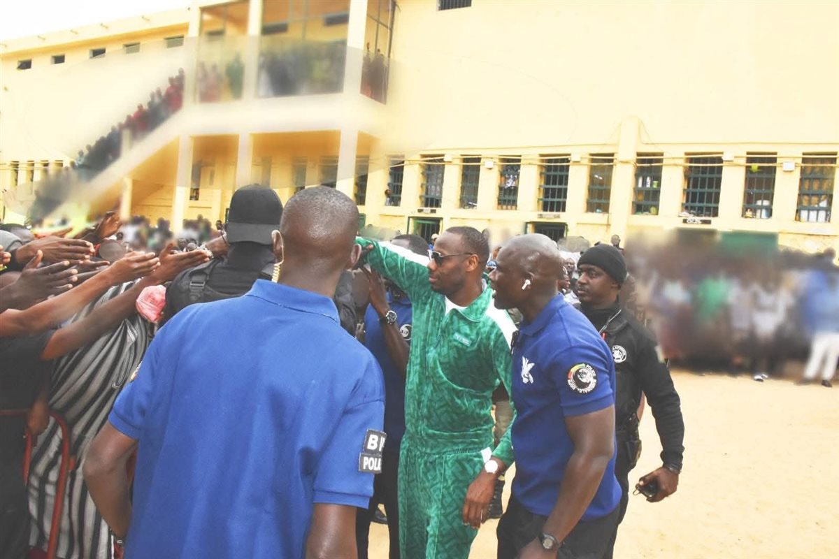 <strong>جولة خاصة لكأس الأمم الإفريقية في السجون السنغالية</strong>