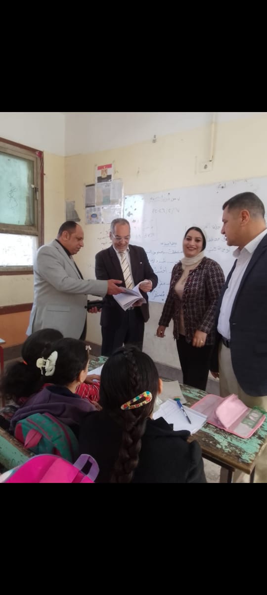 &nbsp;وكيل تعليم القليوبية يتفقد مدارس الخصوص في أول أيام الدراسة