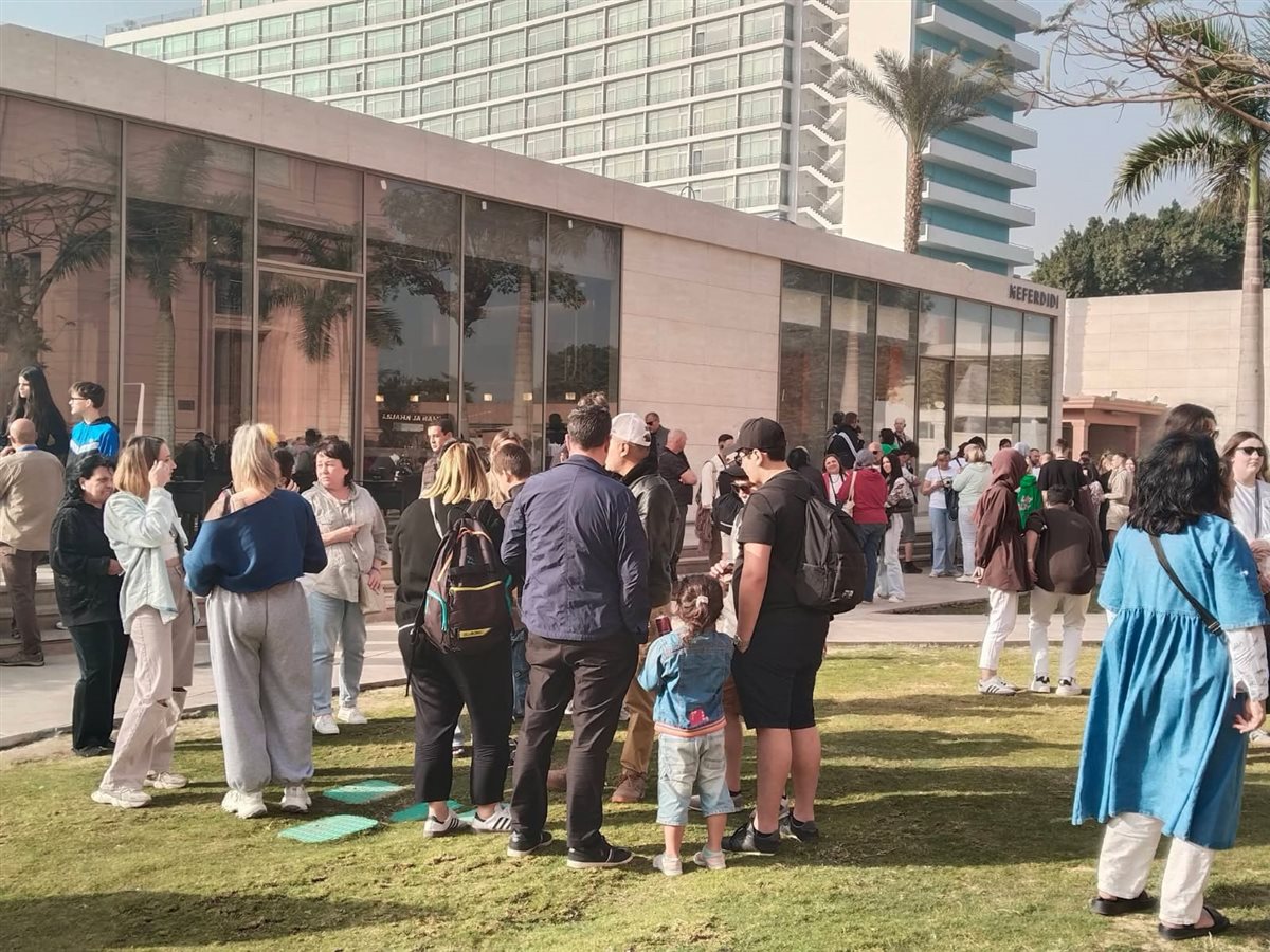 زحام على التاريخ.. المتحف المصري بالتحرير يشهد انتعاشًا سياحيًا ملحوظًا