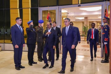 رئيس الصومال يصل إلى القاهرة